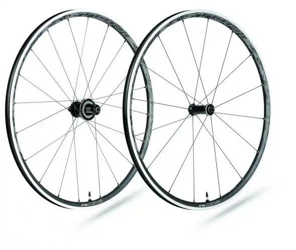 The EA90 SLX Wheelset