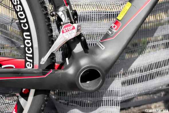 Jamis' Supernova Team returns for 2014 with the same massive EVO386 BB but with lighter wheels. ©Cyclocross Magazine Jamis' Supernova Team returns for 2014 with the same massive EVO386 BB but with lighter wheels. ©Cyclocross Magazine