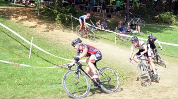 Van Gilder leads the race on Day 2 at Nittany. © Cyclocross Magazine