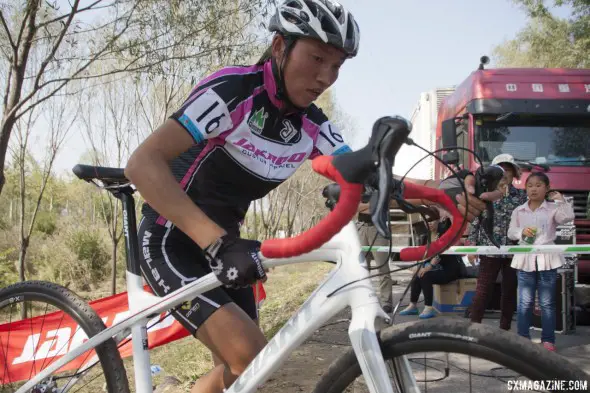 Tian Nan, one of the few Chinese to contest the event. Qiansen Trophy UCI C2 Cyclocross Event. © Cyclocross Magazine