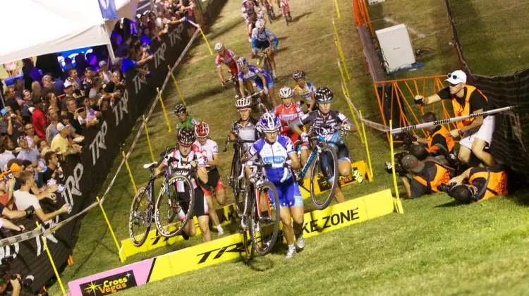 Katerina Nash (Luna Chix) leads CrossVegas early and late. © Cathy Fegan-Kim, Cyclocross Magazine