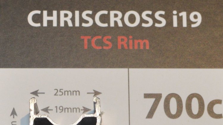WTB ChrisCross tubeless cyclocross rim. © Clifford Lee / Cyclocross Magazine