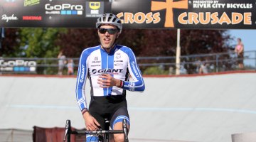 Decker takes the men's win at Alpenrose.