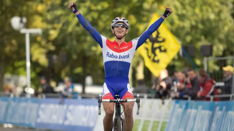 Lars van der Haar wins World Cup Valkenburg. © Thomas van Bracht