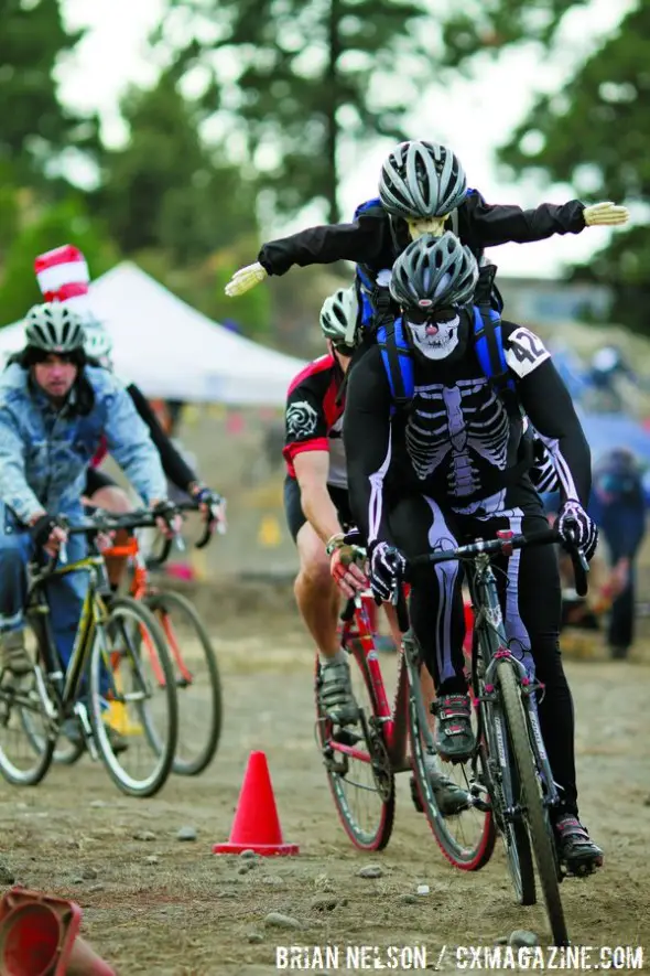 Double Trouble. Cross Crusade, Bend, 2012. © Brian Nelson