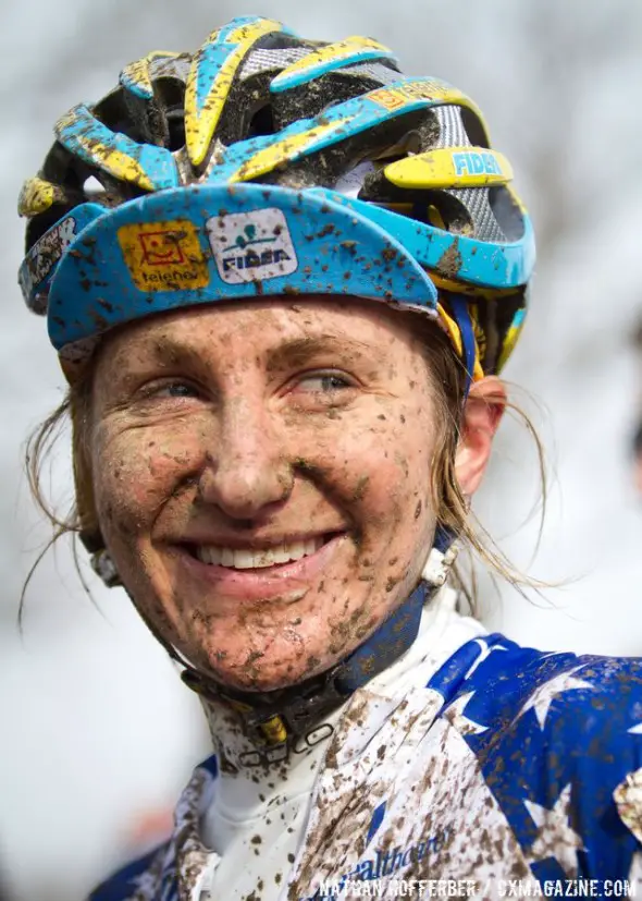 Amy Dombroski had a smile for everyone. © Nathan Hofferber / Cyclocross Magazine