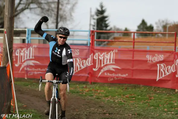 Shannon Skerritt celebrates his win. © Pat Malach