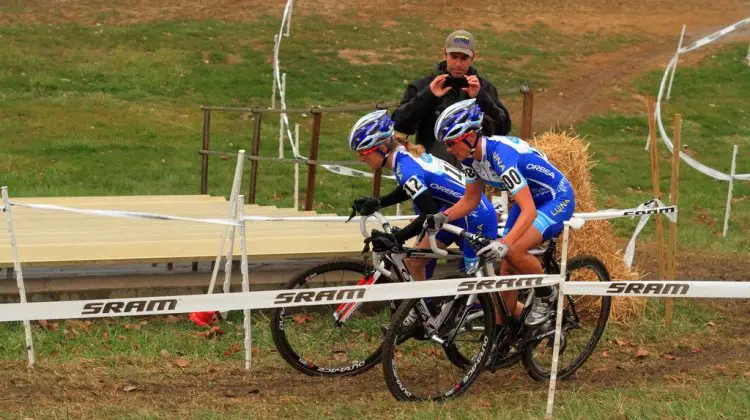 Nash and Pendrel working together on Day 2 of Jingle Cross Rock. © Michael McColgan