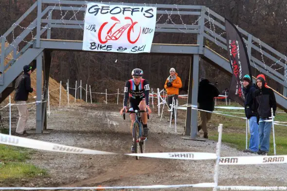 Powers working his way to second place on the last day of Jingle Cross Rock 2013. © Mike McColgan