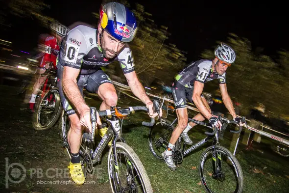 Tim Johnson dices with eventual winner Ryan Trebon and runner-up Logan Owen. © Philip Beckman