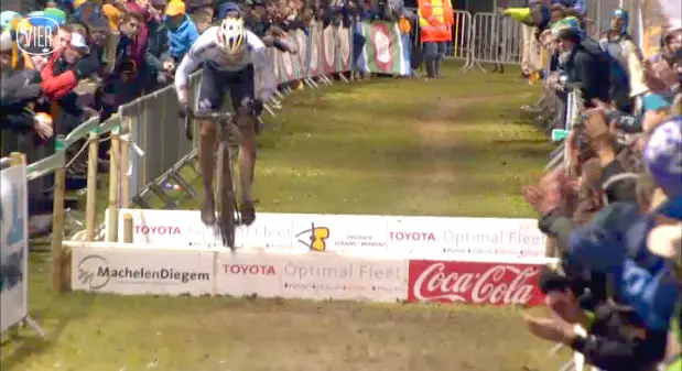 Sven Nys hopping and in control at the 2013 Superprestige race in Diegem.