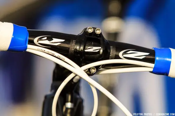 Zipp Service Course SL alloy cockpit keeps Stybar on course. © Thomas van Bracht / Cyclocross Magazine Zipp Service Course SL alloy cockpit keeps Stybar on course. © Thomas van Bracht / Cyclocross Magazine