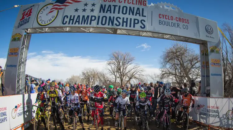 The start of the 13-14 Junior race. © Mike Albright