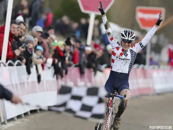 Katie Compton (Trek Cyclocross Collective) wins the 2014 GP Sven Nys over Marianne Vos. © photopress.be