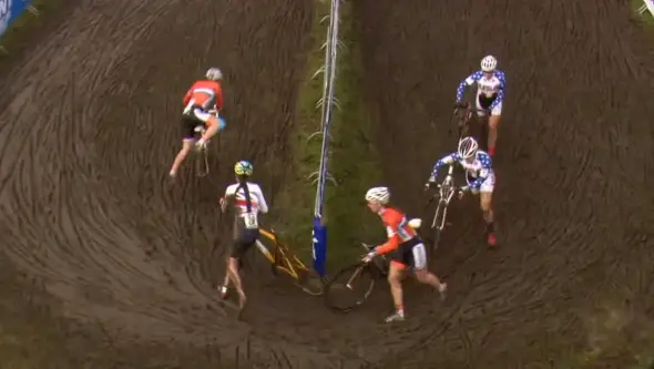 Watch the women's race highlights in this 10-minute video from the UCI. 