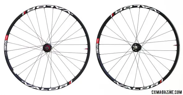 NoTubes' carbon Valor 29er/CX tubeless wheelset. © Cyclocross Magazine