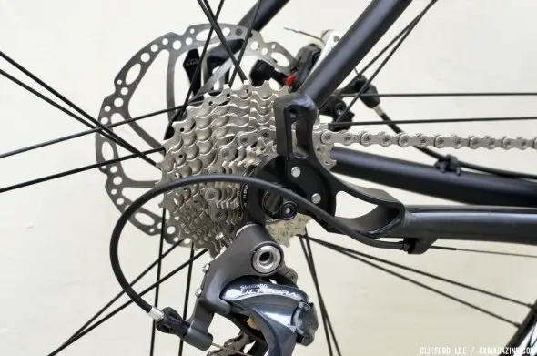 2An 11-28 Ultegra 6800 cassette with all steel cogs gave an appropriate ’cross gear spread. © Clifford Lee