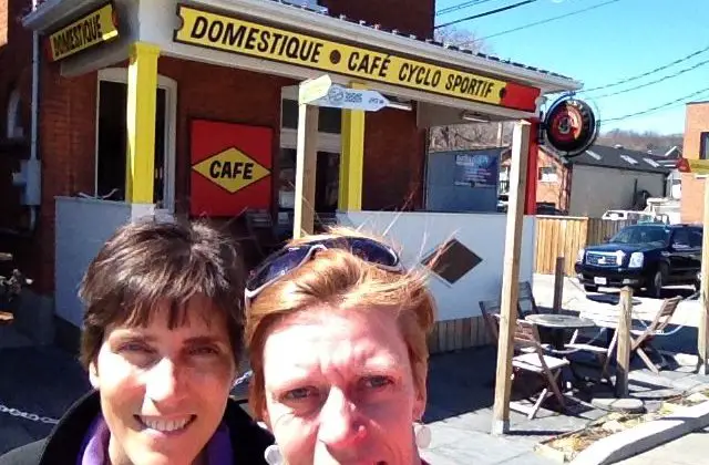 Selfie in front of Cafe Domestique! © Christine Vardaros