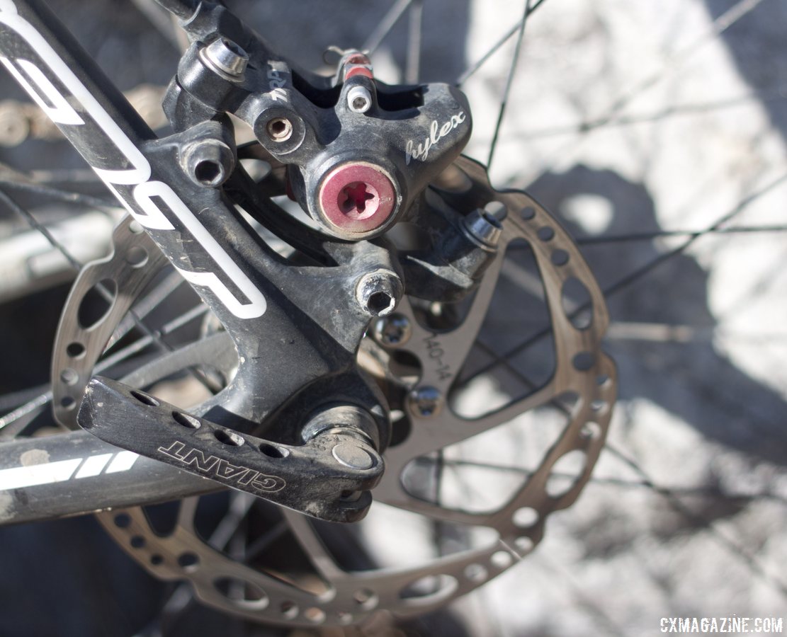 Knowing when and how to replace disc brake pads during a race makes any good pit mechanic worth his salt. © Cyclocross Magazine
