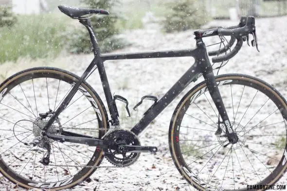 Tested in cyclocross conditions: SRAM Rival 22 component group with Yaw and HydroR unveiled. © Cyclocross Magazine