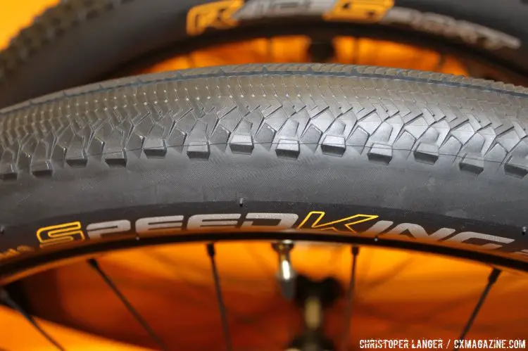 According to a Continental developer, in a year or so, the SpeedKing tread  here on a mountain bike tire  will be adapted to a cross tubular. © Christopher Langer