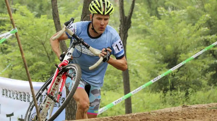 Carl Decker had one of the best rides of the day, using borrowed a borrowed helmet, bike, shorts, and cleats (used his own shoes) to finish 5th. © Cyclocross Magazine