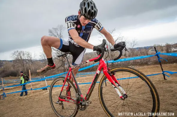  Sam O'Keefe shows how the groin is used, and be strained, during a remount (D2 Collegiate Men's race at the 2014 National Cyclocross Championships). © Matt Lasala