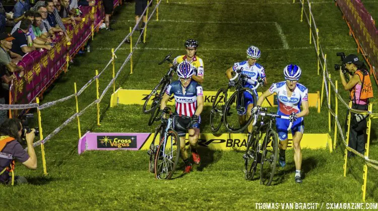 The leading four women (Compton, Pendrel, Miller, Nash) before Pendrel crashed in a turn. 2014 CrossVegas © Thomas van Bracht / Peloton Photos