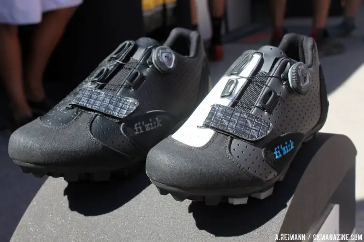 Fizik wanted a women's design, pictured on the right, to look like an attractive shoe for everyone. © Cyclocross Magazine
