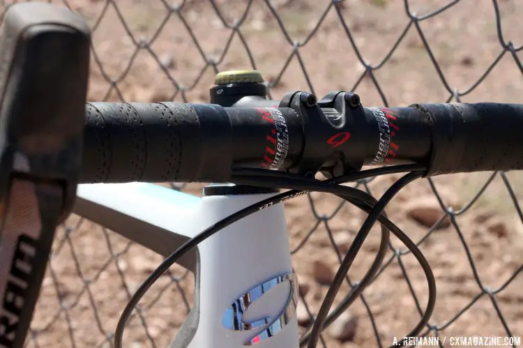 The Niner BSB makes a bold statement for a muddy sport like cyclocross by using a matte white and iceberg blue for the colors. © Cyclocross Magazine