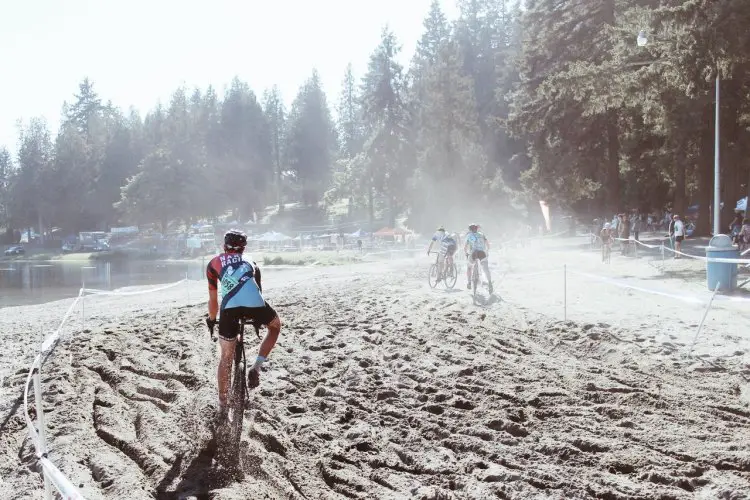 There's nothing quite like Naked single-speed racers on the beach. © Nicholas Kupiak