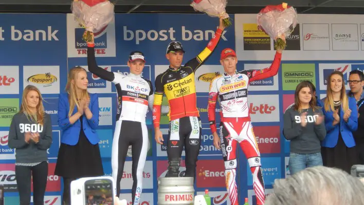 Sven Nys dominated the race, finishing almost a minute ahead of the second place finisher. © Cyclocross Online