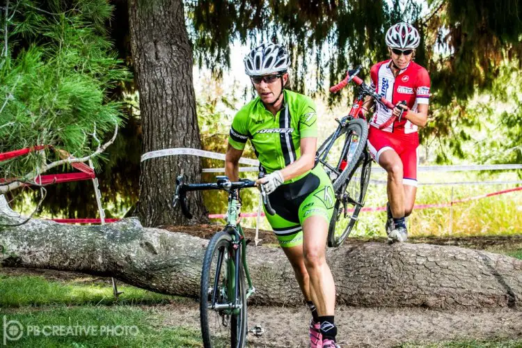 Christina Probert-Turner (The TEAM SoCalCross/Turner Bikes/Jenson) leads Nicole Brandt (LaGrange/Michelob Ultra) early in the Knobbe Martens Women’s Elite A race. © Philip Beckman/PB Creative