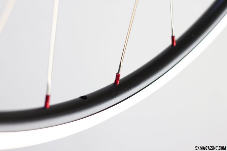 Neugent Cycling offers disc wheels with alloy rims and two seperate depths of carbon rims.© Cyclocross Magazine
