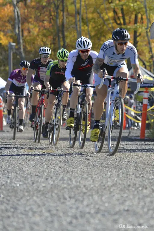 Adam Myerson controlling the leaders at Minuteman Cyclocross. © Katie Busick Photography