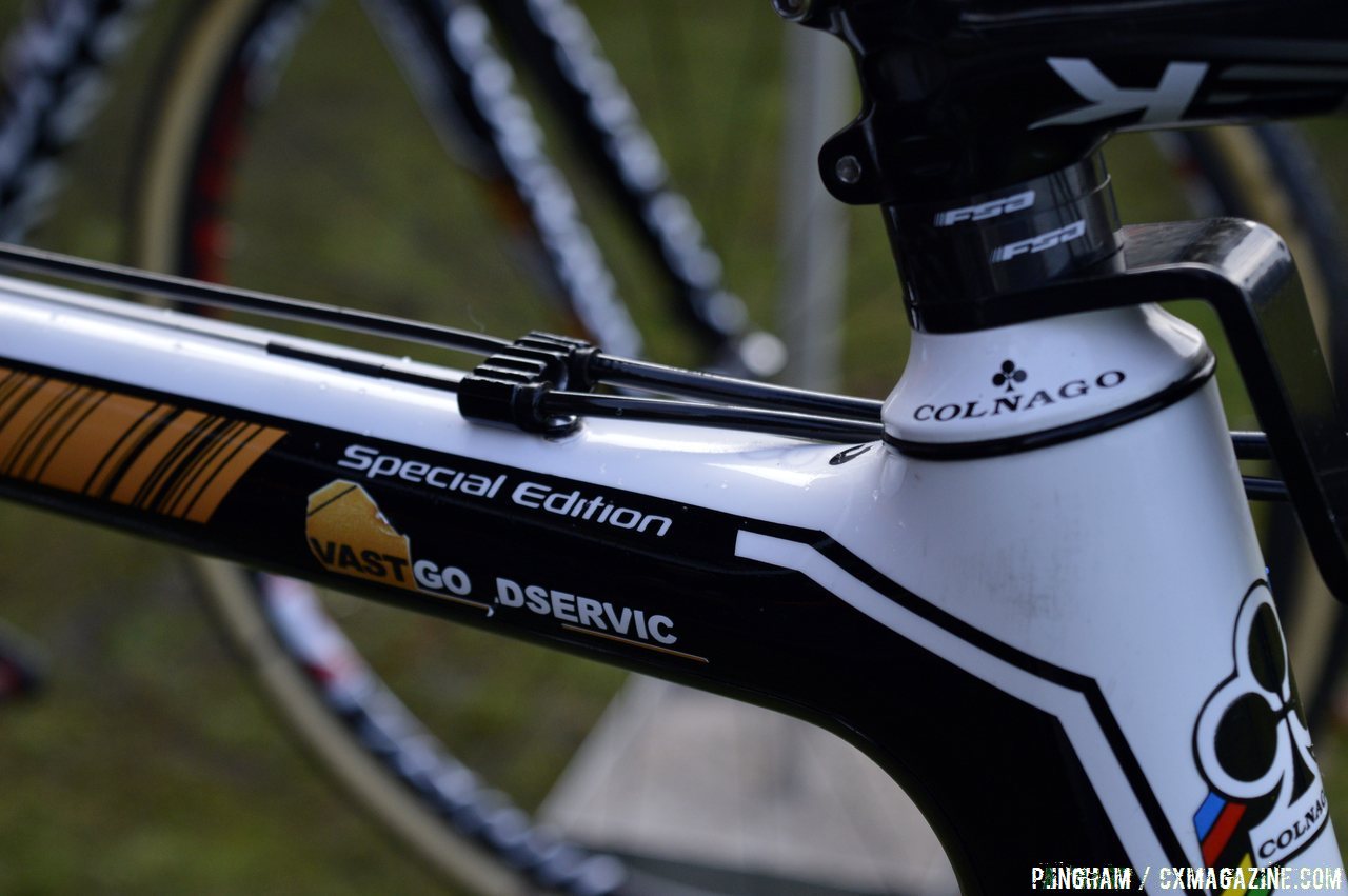 the-cables-are-all-routed-externally-above-the-top-tube-philip-ingham-cyclocross-magazine