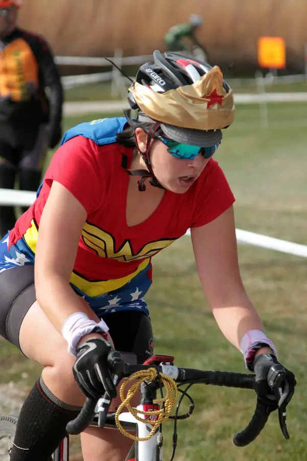 Becky Mikrut (Chicago, IL) has some fun and wears a costume in the Women's Elite race. © Eric Goodwin