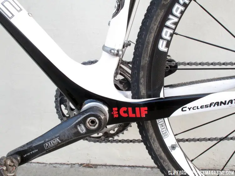 The frames are offered with a BB30 or threaded bottom bracket shell. © Cyclocross Magazine