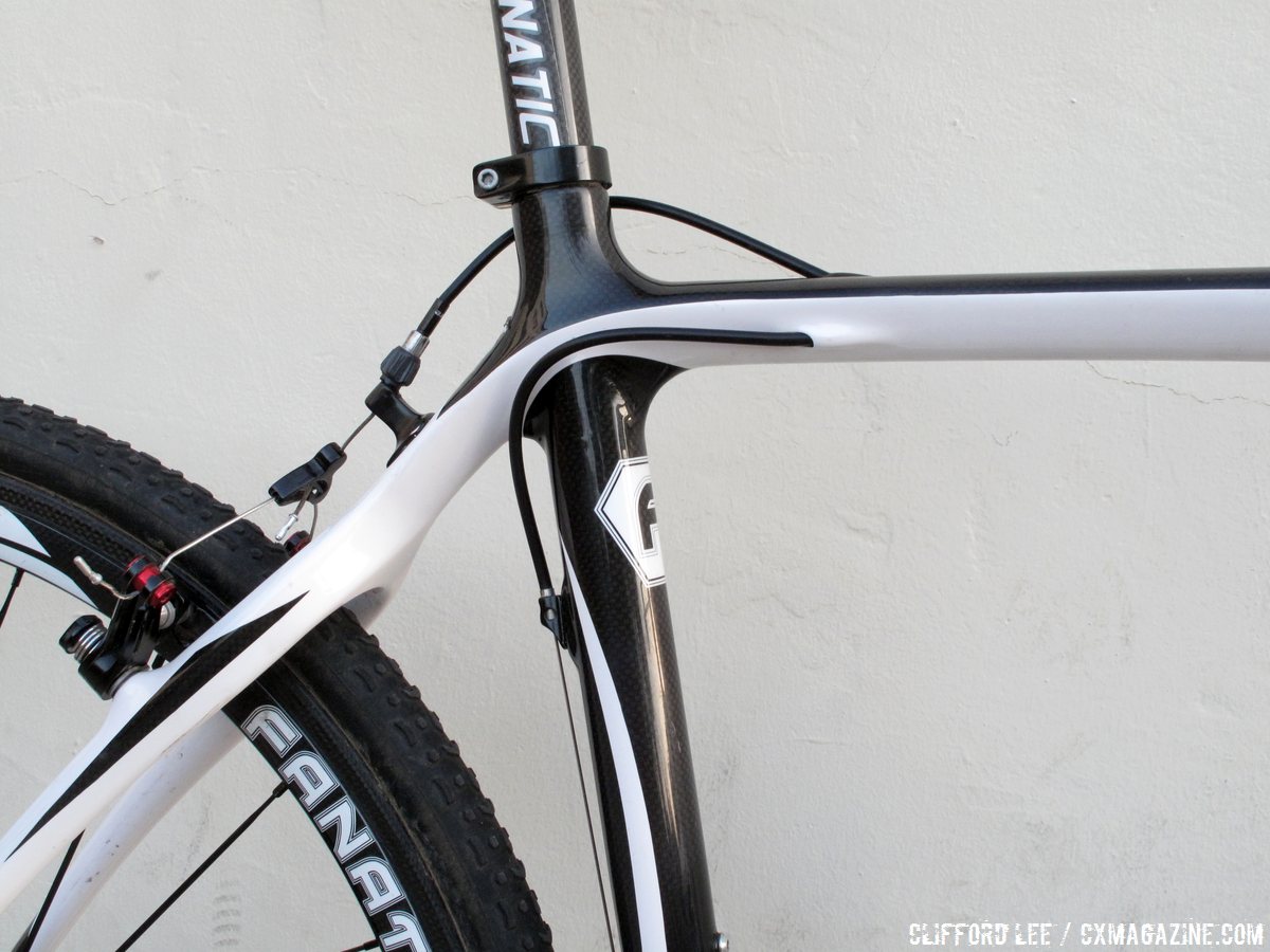 the-2015-cycles-fanatic-cx1-front-derailleur-cable-will-enter-the-down-tube-instead-of-the-top-tube-as-shown-here-on-the-2014-model-cyclocross-magazine