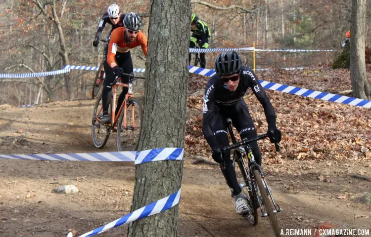 Dodge was unable to shake off Timmerman for the full race, and in the end, it came down to a sprint finish. © Andrew Reimann