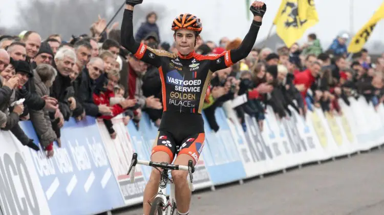 Wout van Aert continues to beat the pros, winning his first ever Elite World Cup as a U23. 2014 Koksijde UCI Cyclocross World Cup, Elite Men. © Bart Hazen / Cyclocross Magazine