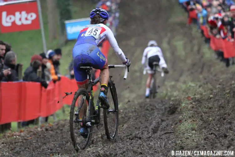 Vos had a long lead for first in the early half of the race, but Nash kept her sights on the World Champion, and planned an attack at the right time. © Bart Hazen/Cyclocross Magazine