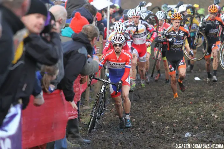 Van der Haar took the holeshot, although bobbled early and lost the lead position. © Bart Hazen/Cyclocross Magazine
