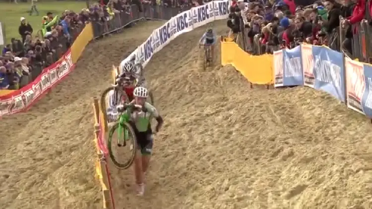 LIKEAVOS goes back a month to revist the battle at Koksijde. Photo pulled from UCI footage
