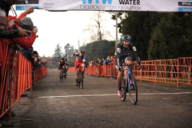 Ben Berden (RALEIGH/CLEMENT) crosses the line just a couple of bike lengths ahead of Logan Owen (CALIFORNIA GIANT CYCLING) to win the MFG Cyclocross Waves For Water Cross Collaboration for Project Nigeria at Ft. Steilacoom, WA.© Matthew J. Clark/StraightEIGHTFilms.com