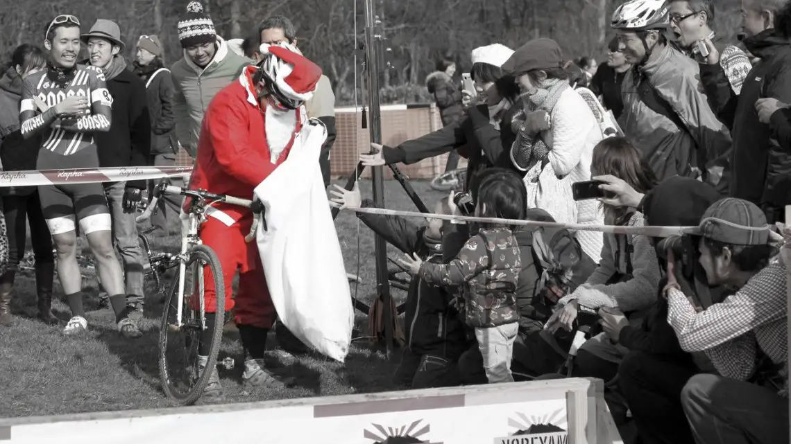 Santa gives to dirty and clean cyclocrossers throughout the world. © Cyclocross Magazine