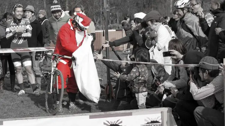 Santa gives to dirty and clean cyclocrossers throughout the world. © Cyclocross Magazine