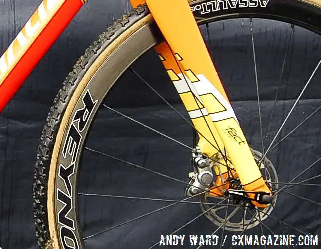 Ben Sumner's Specialized CruX cyclocross bike. © Andy Ward / Cyclocross Magazine
