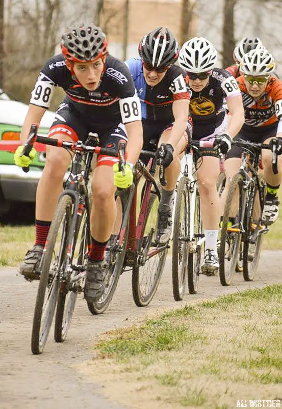 Hannah Arensman leads the chase of her sister Allison. 2015 Kingsport Cyclocross Cup. © Ali Whittier