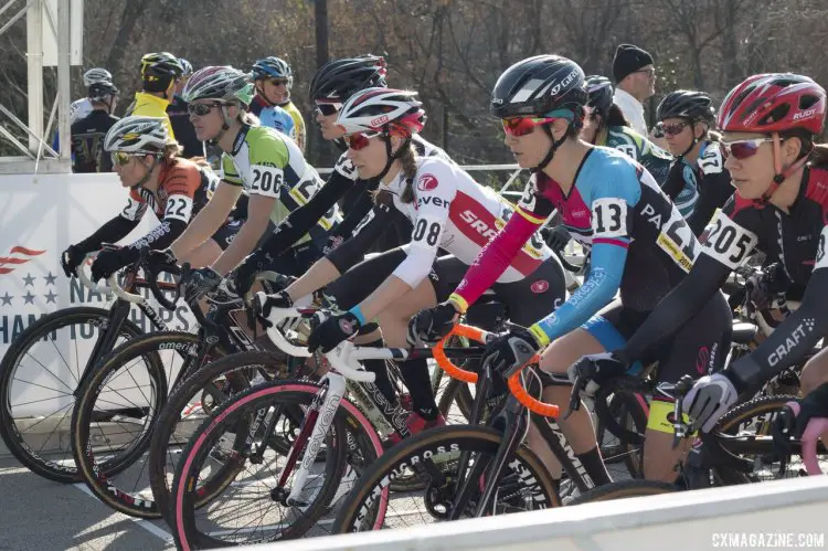 The women were poised at the start for the singlespeed race. © Cyclocross Magazine